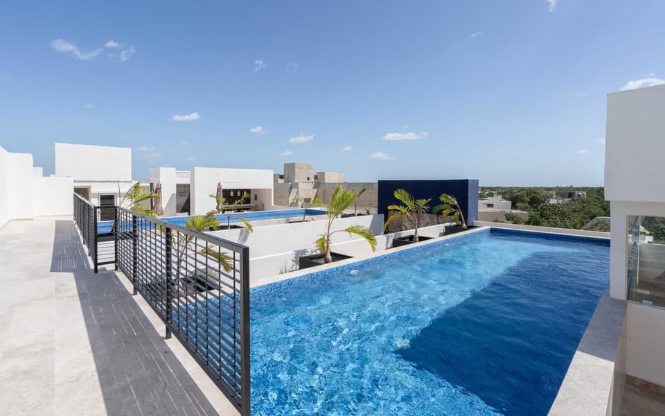 Property building, Swimming pool