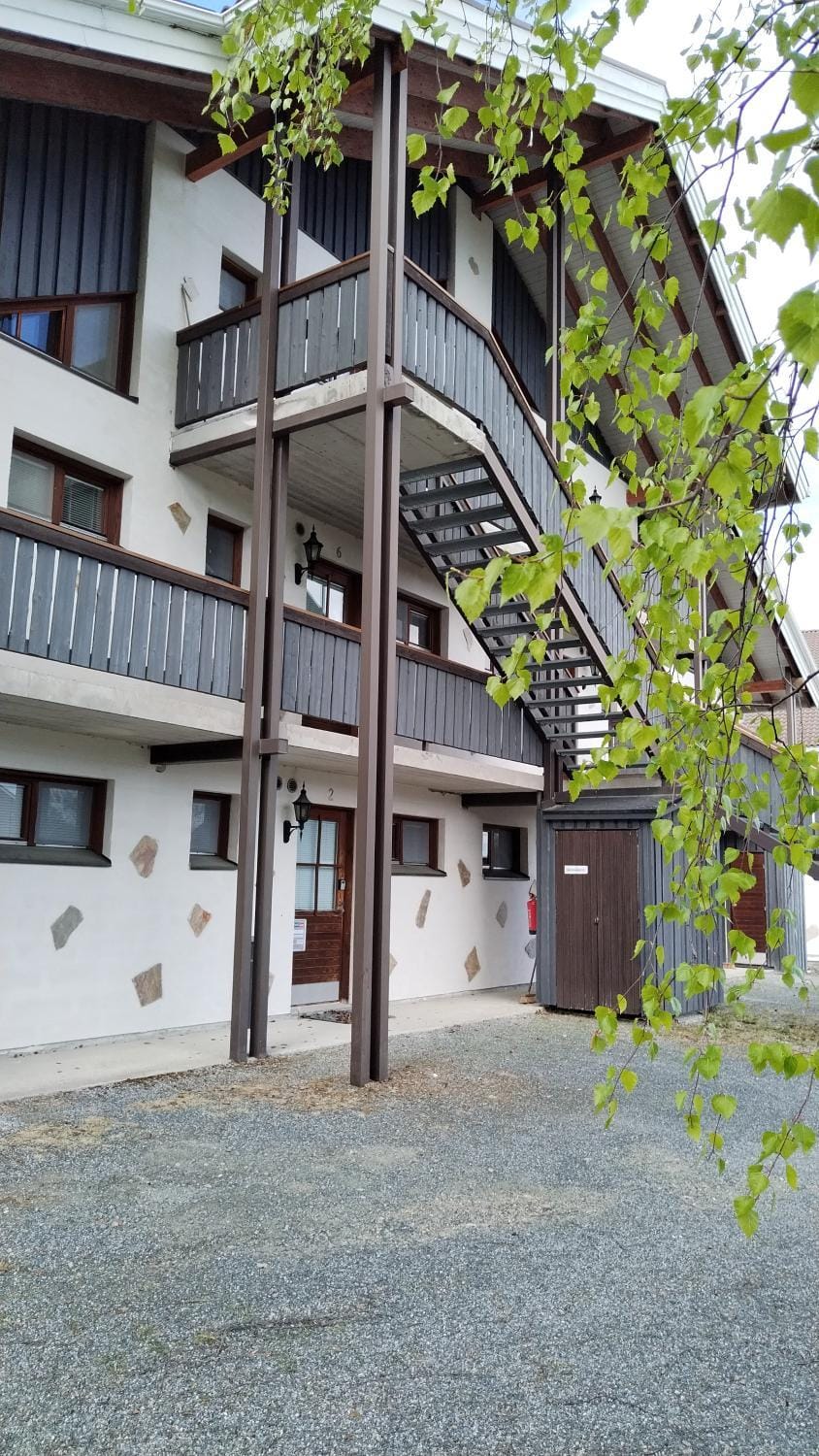 Property building, Day