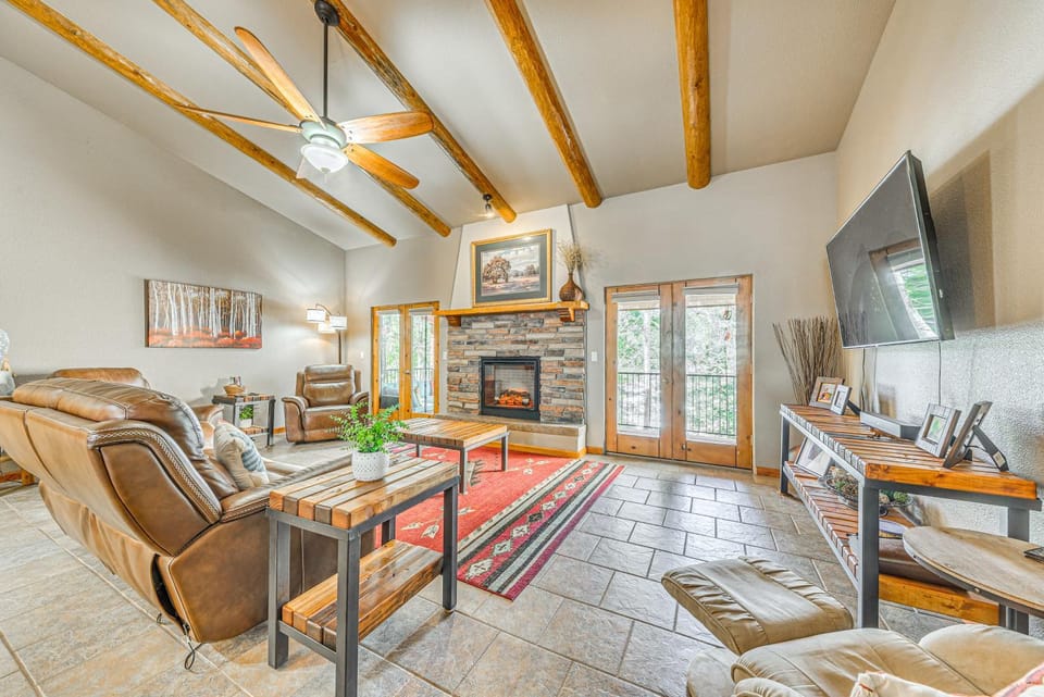 Near Hiking Trails: Spacious Cloudcroft Retreat! House in Cloudcroft