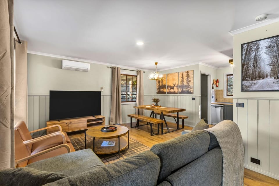 Plum Pines Bright House in Porepunkah