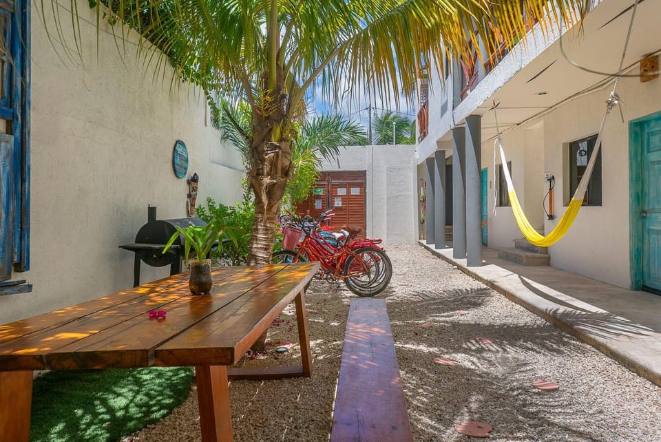 Inner courtyard view