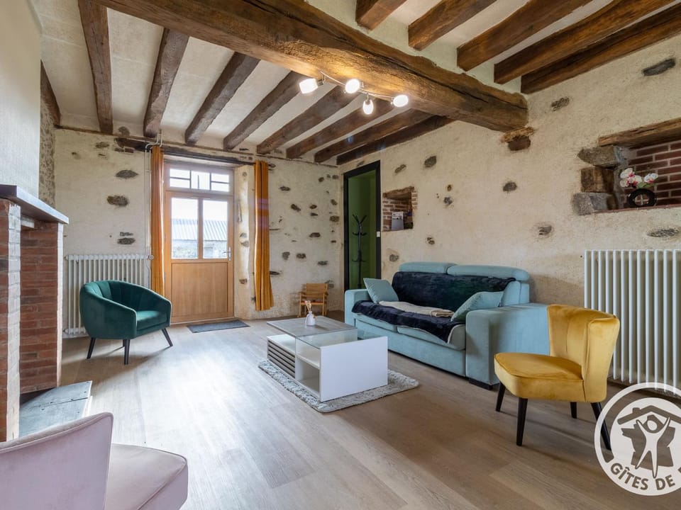 Gîte de charme avec terrasse, près de Nantes, campagne des Mauges, idéal pour familles et pêcheurs - FR-1-622-73 House in Pays de la Loire