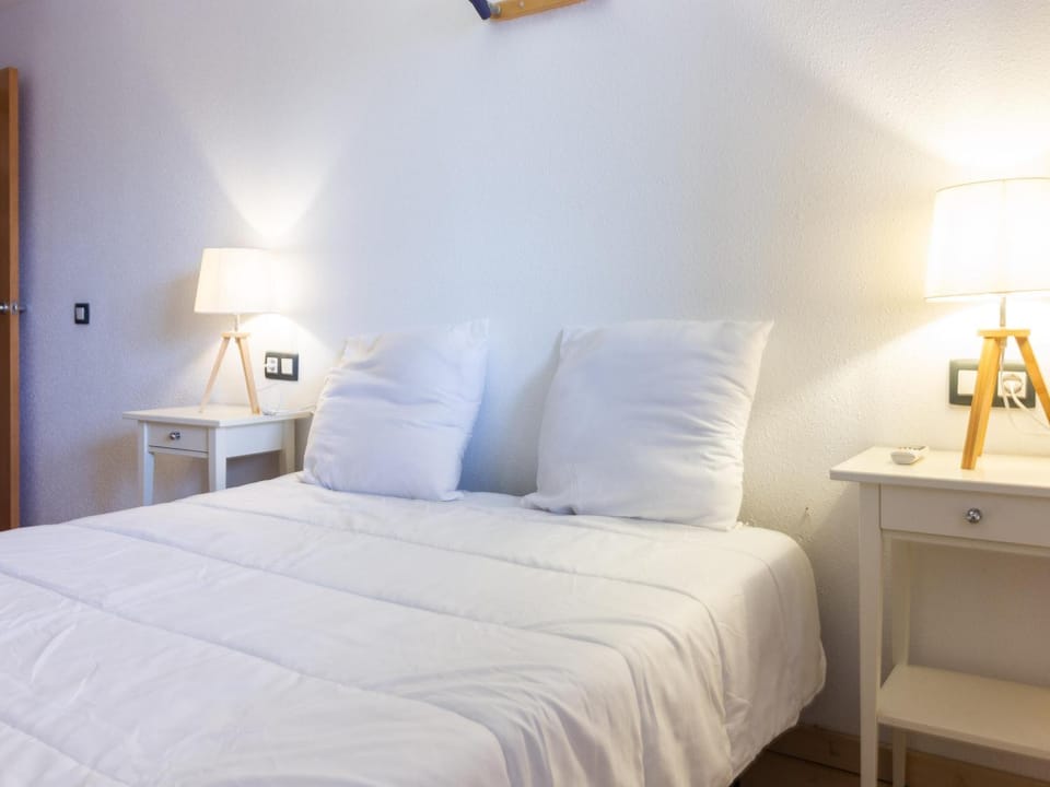 Apartamento Luminoso en Santa Margarita con Terraza - ES-228-174 Apartment in Roses