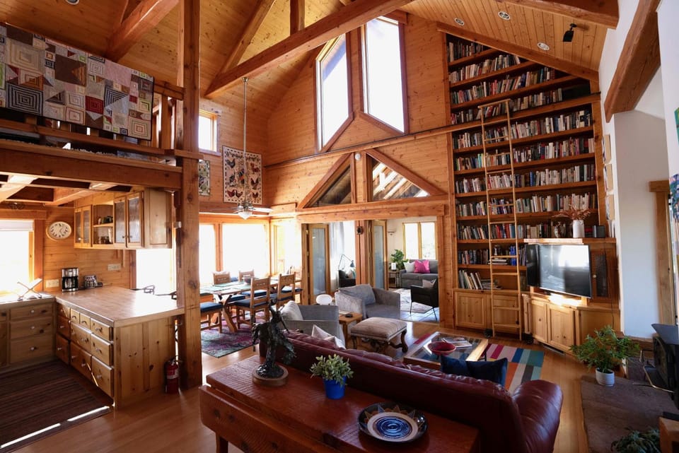 Living room, Dining area, kitchen