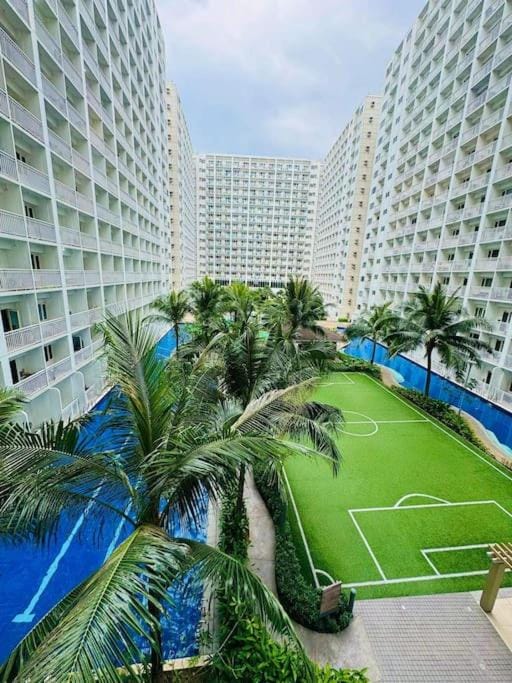 Shore Residence D23 shortwalk MOA Apartment in Pasay