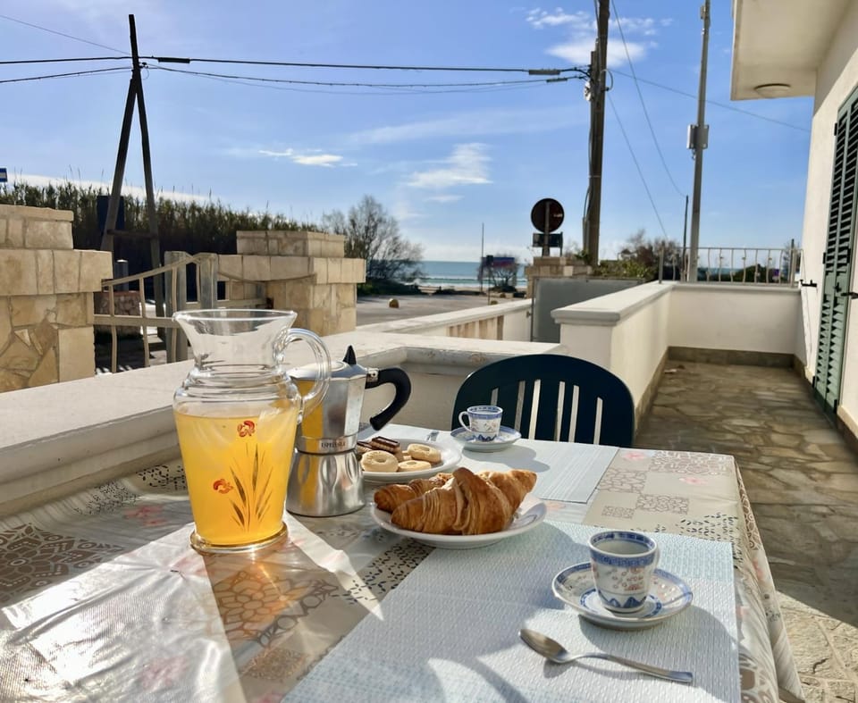 Patio, Sea view