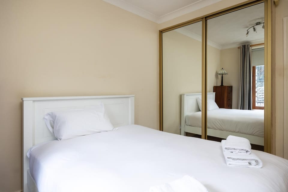 Fantastic 2BD apt in THE best location in Dublin Apartment in Dublin