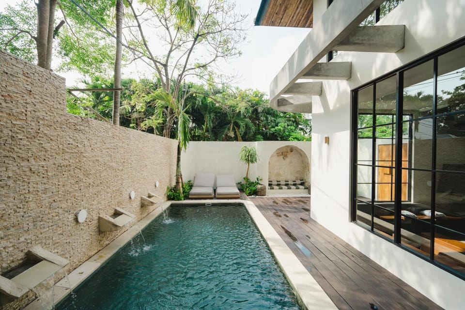 Property building, Patio, Day, Garden, Garden view, Pool view, Swimming pool