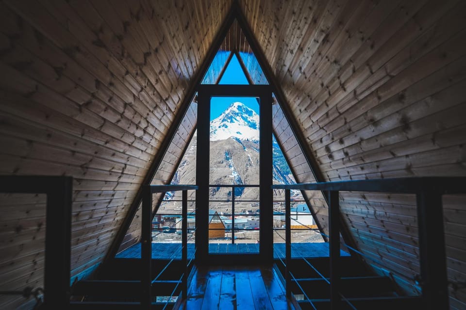 Nearby landmark, Natural landscape, Mountain view
