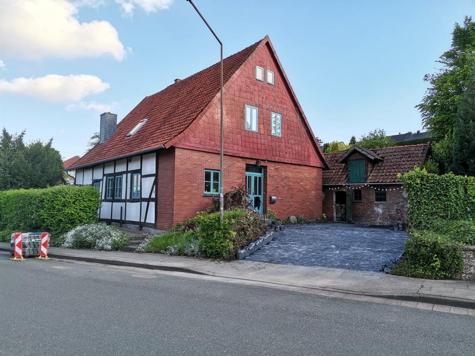 Property building, Street view