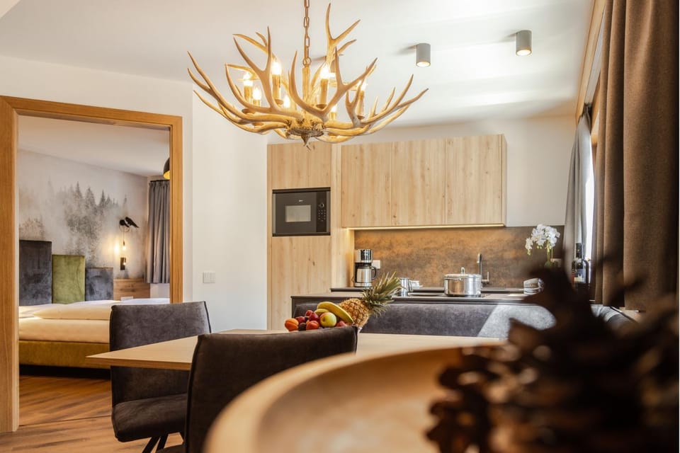 Kitchen or kitchenette, Living room, Seating area