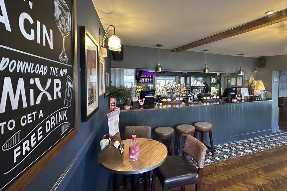 Lounge or bar