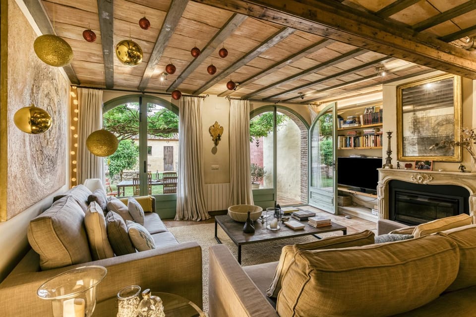 Property building, Living room