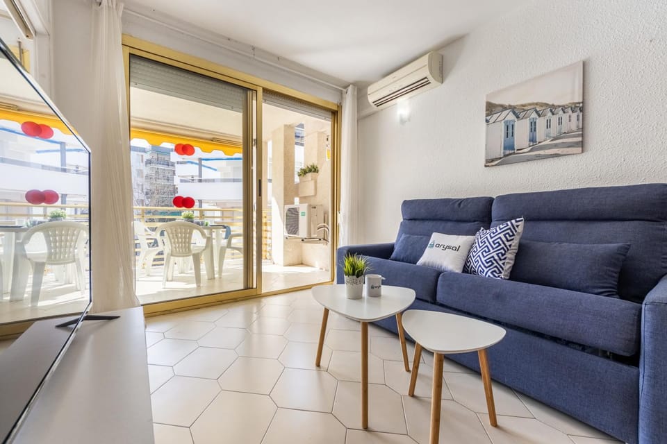 TV and multimedia, Living room, air conditioner