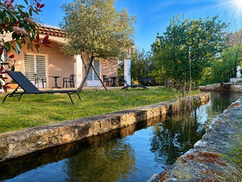 Property building, Garden