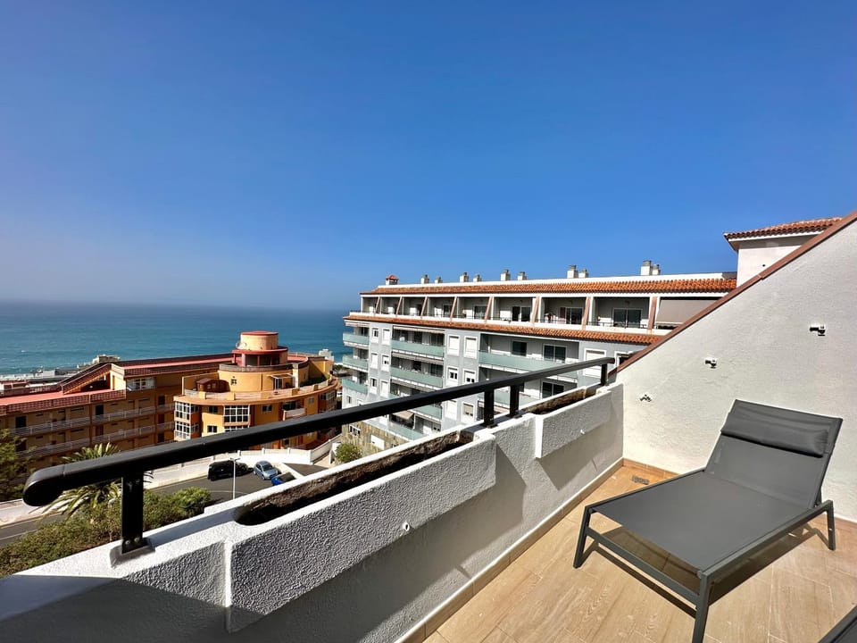 Balcony/Terrace, Sea view, sunbed