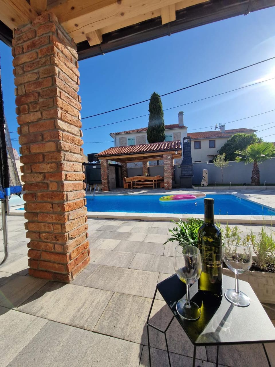 Property building, Patio, Day, View (from property/room), Balcony/Terrace, Swimming pool, Alcoholic drinks