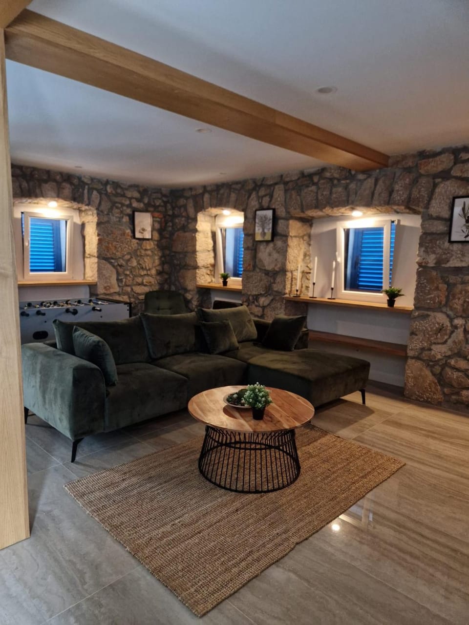 Living room, Seating area