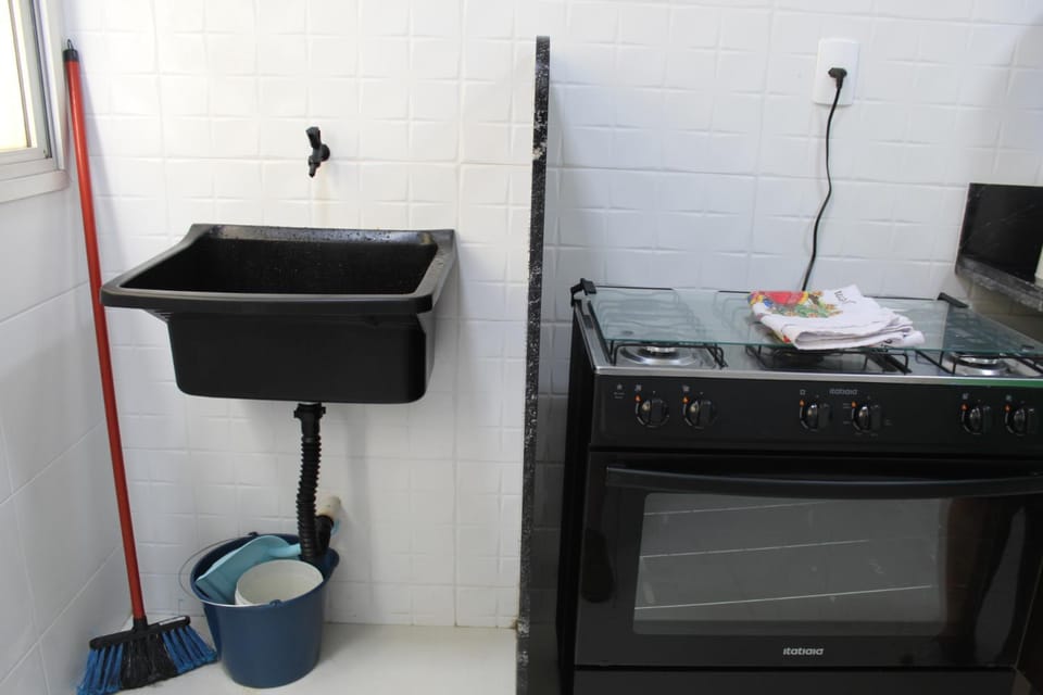 Kitchen or kitchenette, minibar, pet friendly, stove