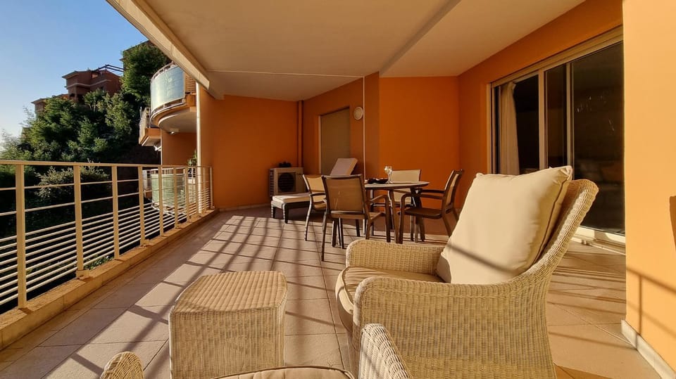 Balcony/Terrace, Balcony/Terrace