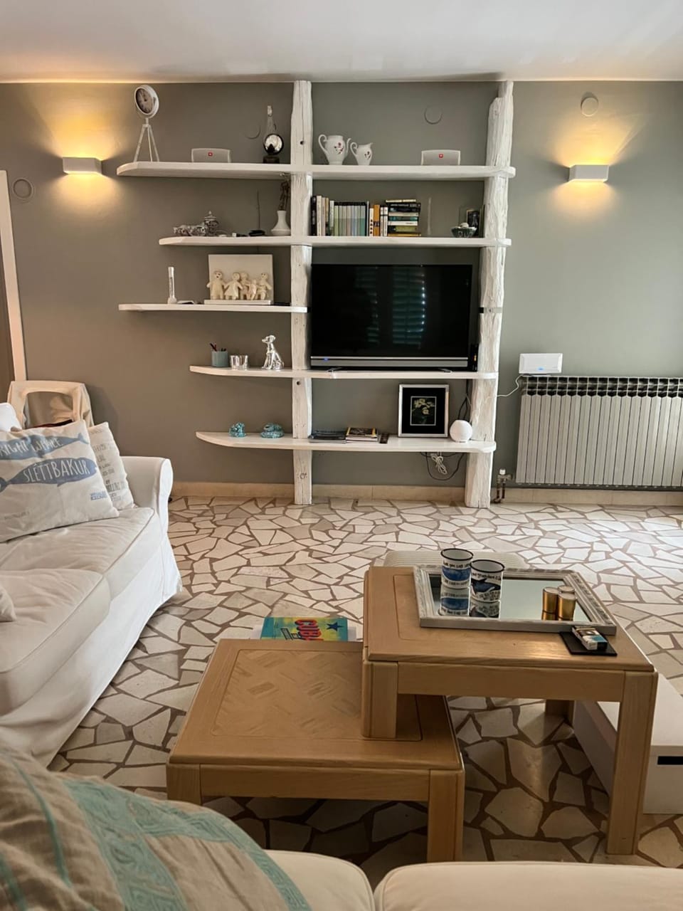 TV and multimedia, Living room