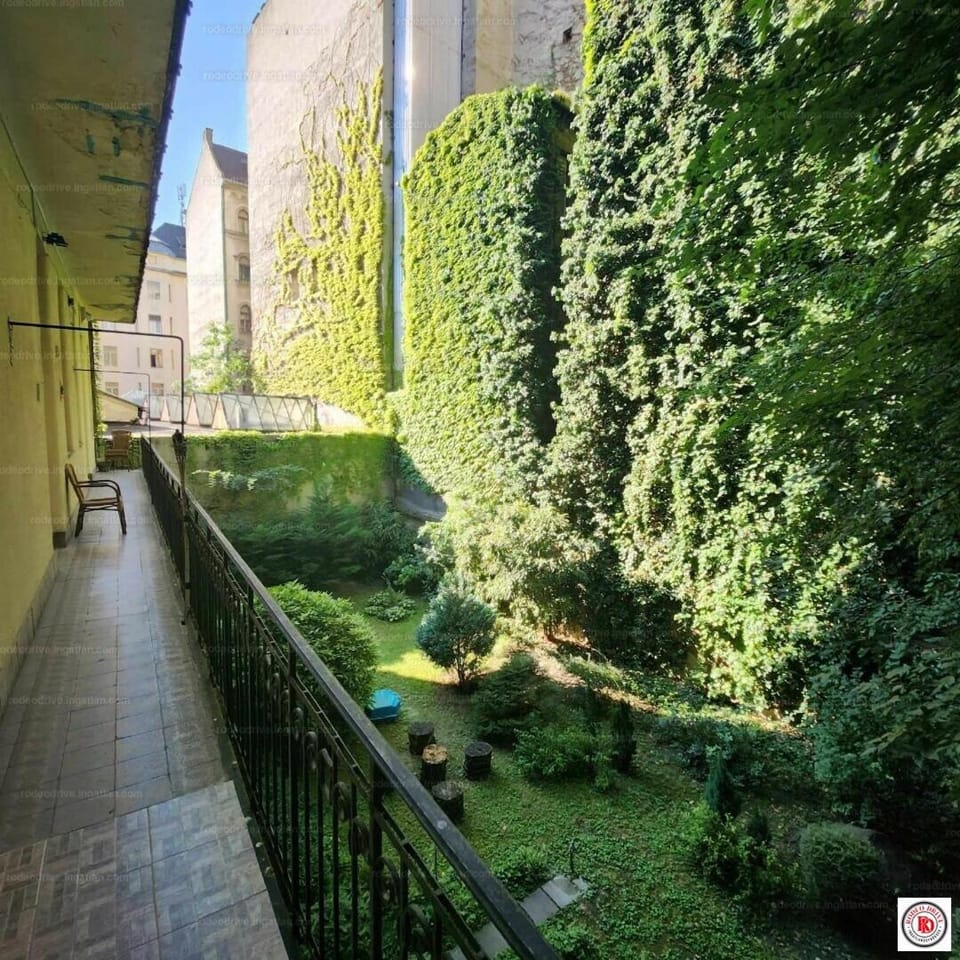 Garden view, Inner courtyard view