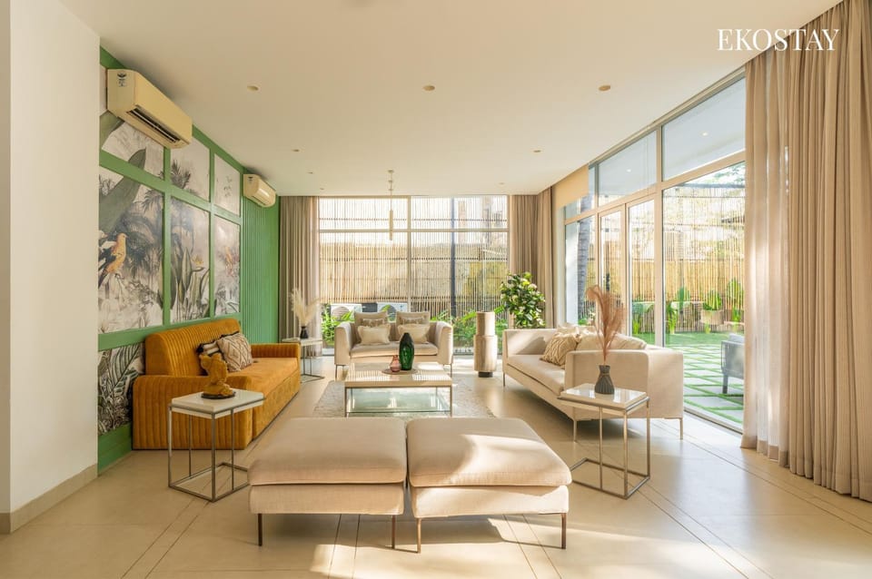 Living room, Seating area, Pool view, Swimming pool, sunbed