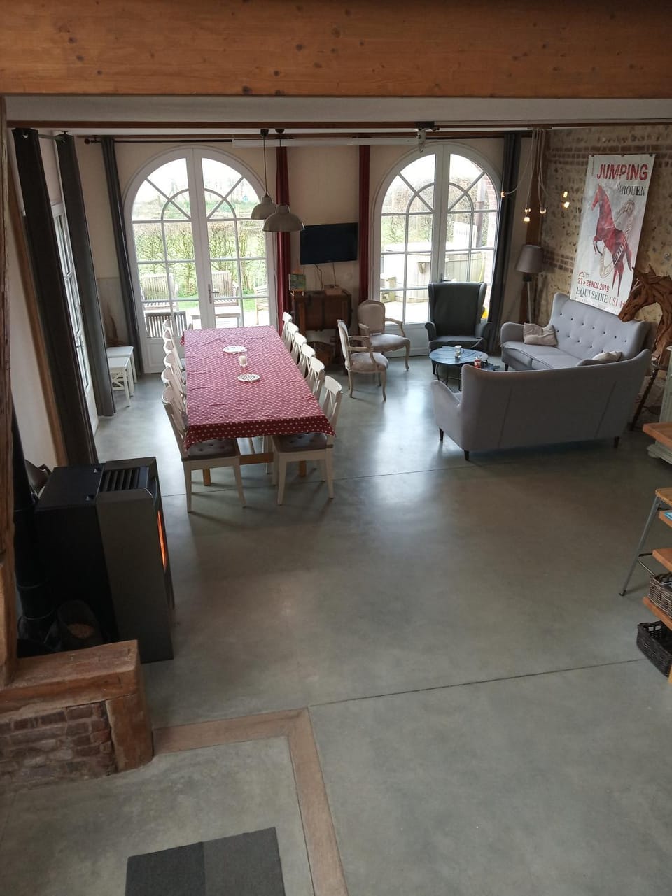 TV and multimedia, Living room, Dining area