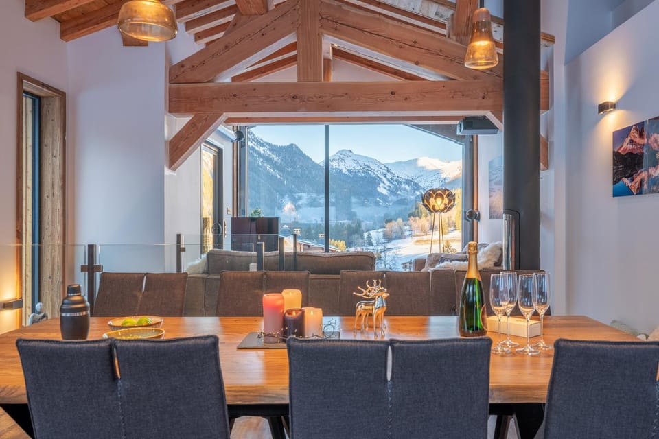 Natural landscape, Seating area, Dining area, Mountain view