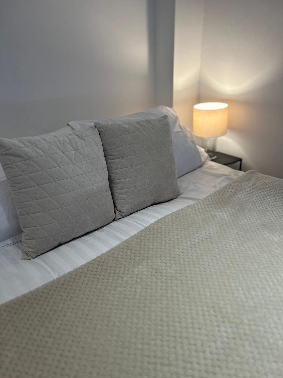 Stylish One Bedroom Apartment in the heart of Angel Apartment in London Borough of Islington