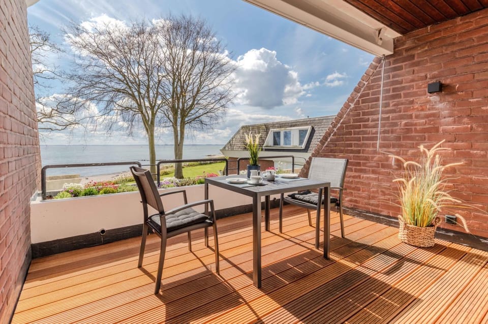 Cozy Up Strandsuite Apartment in Ostholstein