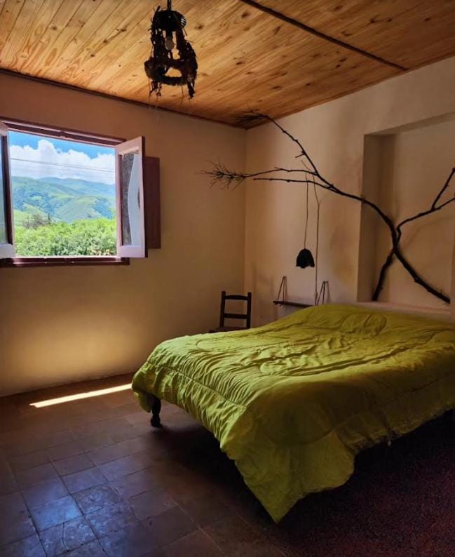Bed, Natural landscape, Photo of the whole room, Bedroom