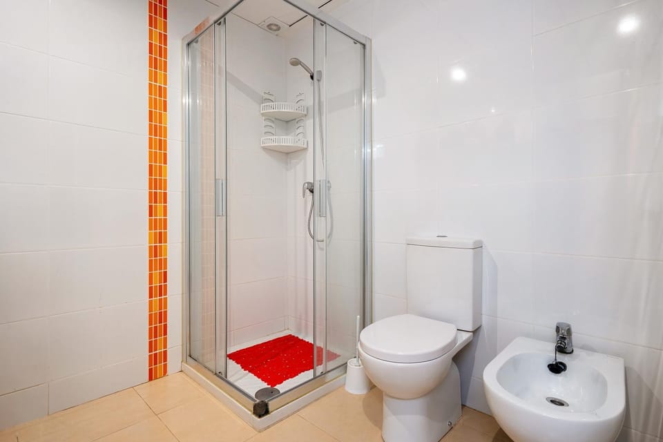 Bathroom, Living room