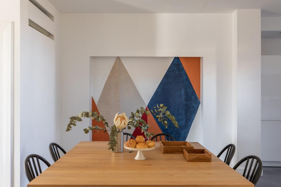 Decorative detail, Dining area