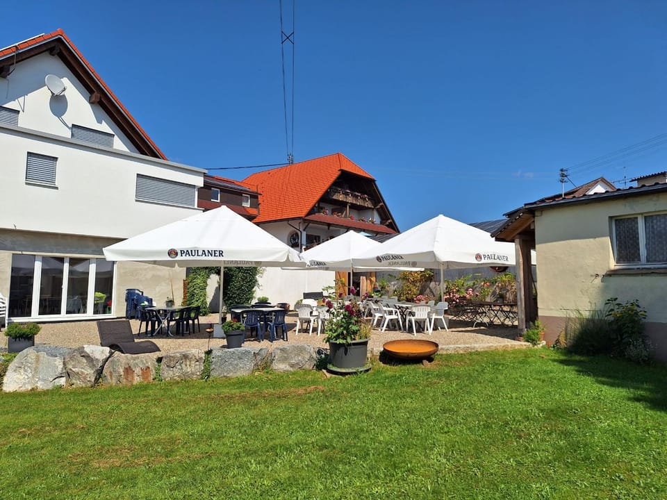 Property building, Garden, Garden view
