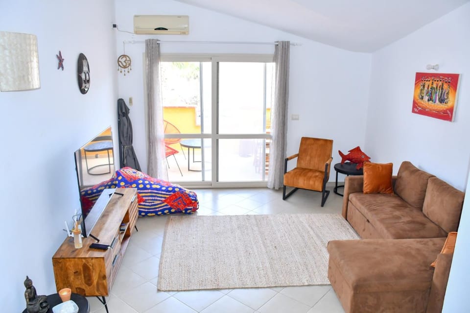 Kyaala Djadsal Moradias pool&sea Apartment in Santa Maria