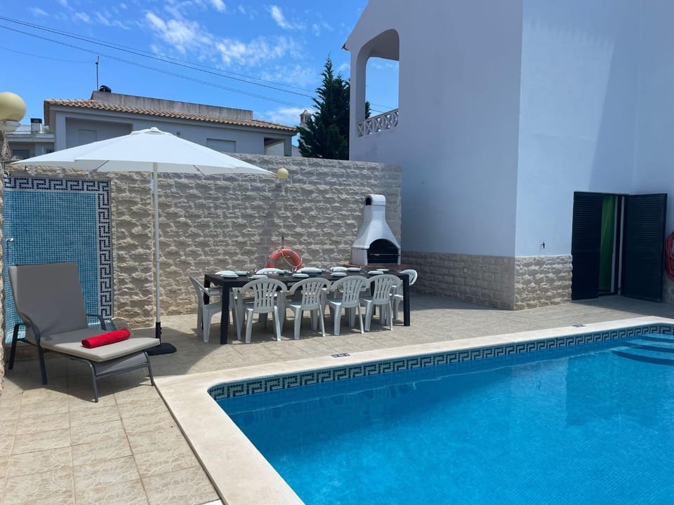 Villa Lucia, Olhos D'Agua, Albufeira Villa in Olhos de Água