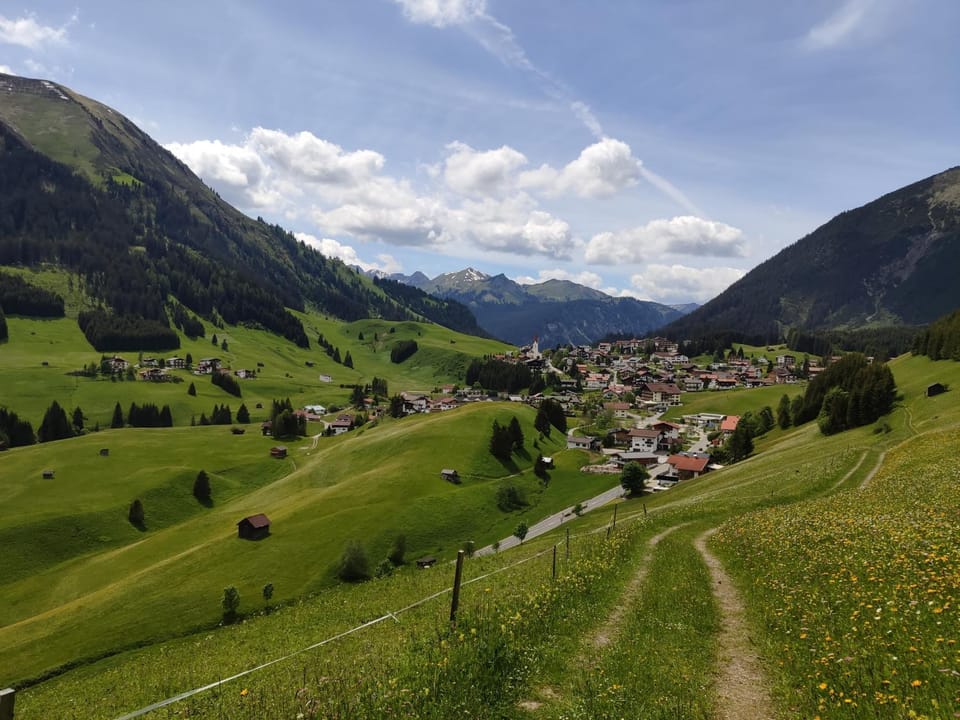 Spring, Natural landscape