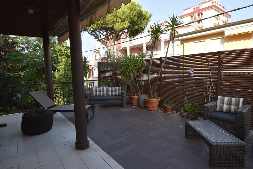 TASSO CON AMPIO TERRAZZO Apartment in Emilia-Romagna