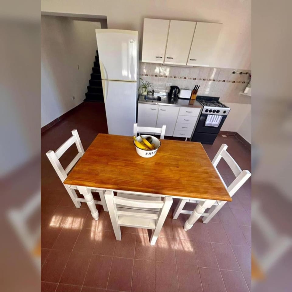 Percy rent Apartment in Esquel