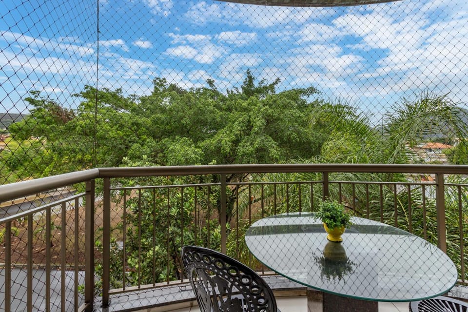 Balcony/Terrace, Photo of the whole room, Landmark view, Street view