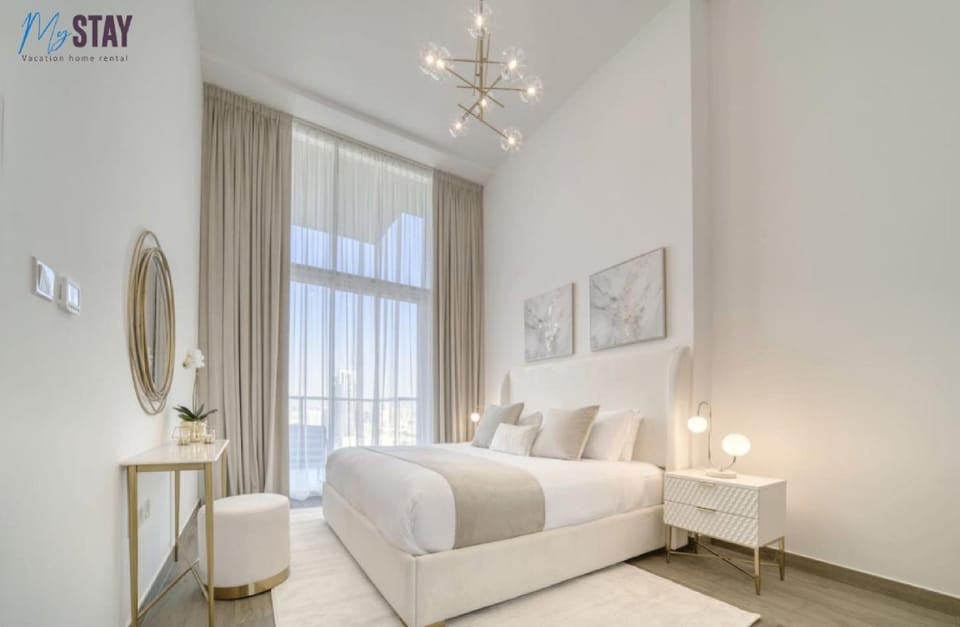Bed, View (from property/room), Bedroom, hair dryier, wardrobe, air conditioner