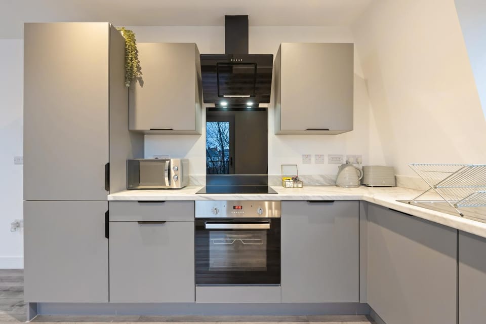 Kitchen or kitchenette, oven, stove