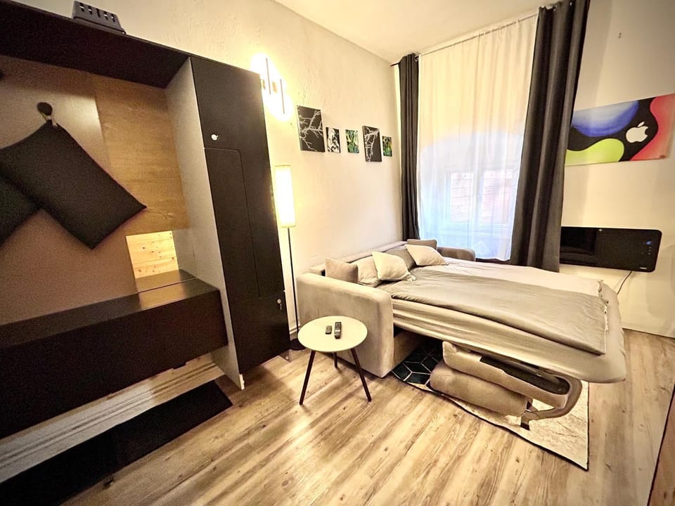 K&H Apartmens Industrial Apartment in South Moravian Region
