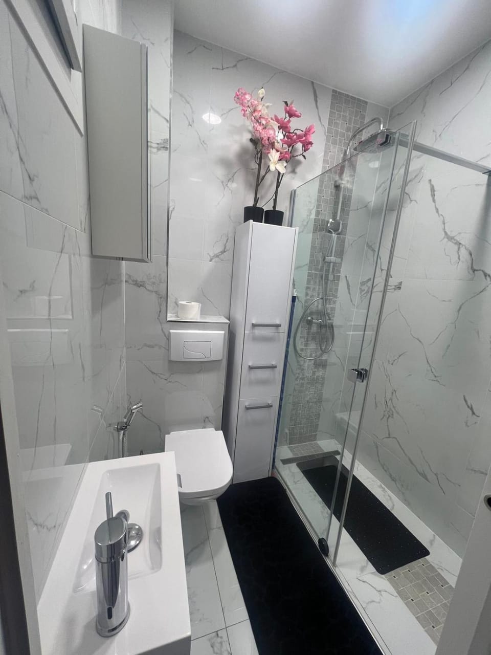 Shower, Bathroom