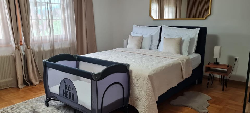 aNNa s Cozy Home with Private Forest, Canopy Terrace & Parking, near Red Bull Ring Apartment in Styria