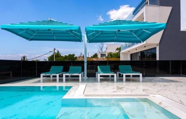 Patio, Day, Pool view, Swimming pool, sunbed