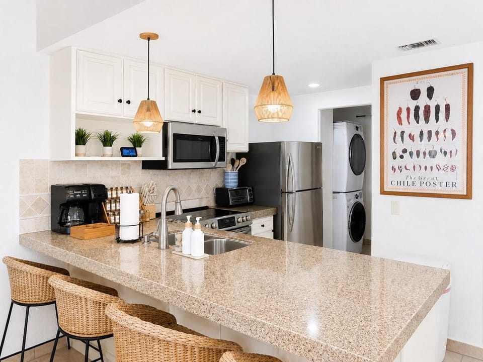 Kitchen or kitchenette, kitchen