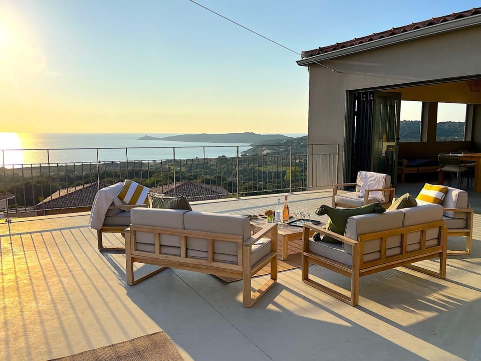 Patio, Day, View (from property/room), Balcony/Terrace, Sea view, sunbed