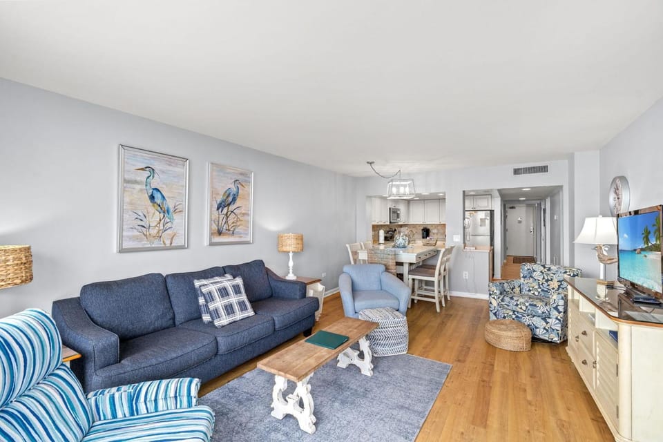 Ocean Creek Resort GG2 - Oceanfront - Windy Hill House in Briarcliffe Acres